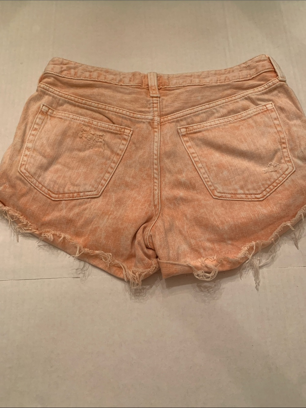 We The Free Washed Peach Button-Front Distressed Denim Shorts - Picture 7 of 11